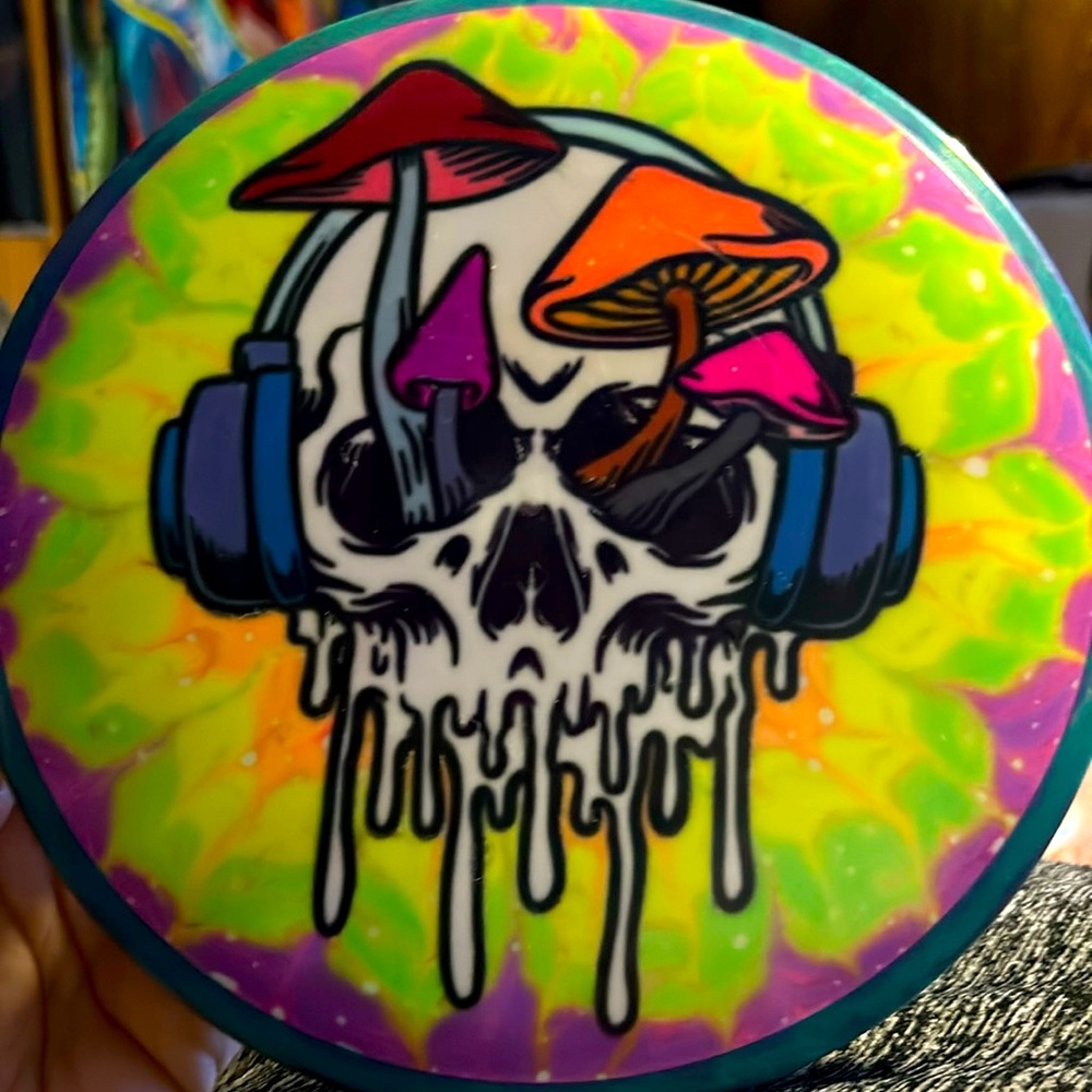 LOOKING TO MOVE ITEMS- WILL ACCEPT MOST OFFERS!! BUNDLE UP!!